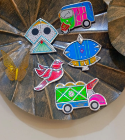 Metallic Truck Art Cultural Fridge Magnets(Set of 5)