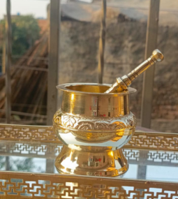 Golden Pure Brass Mortar & Pestle – Chatto Watta